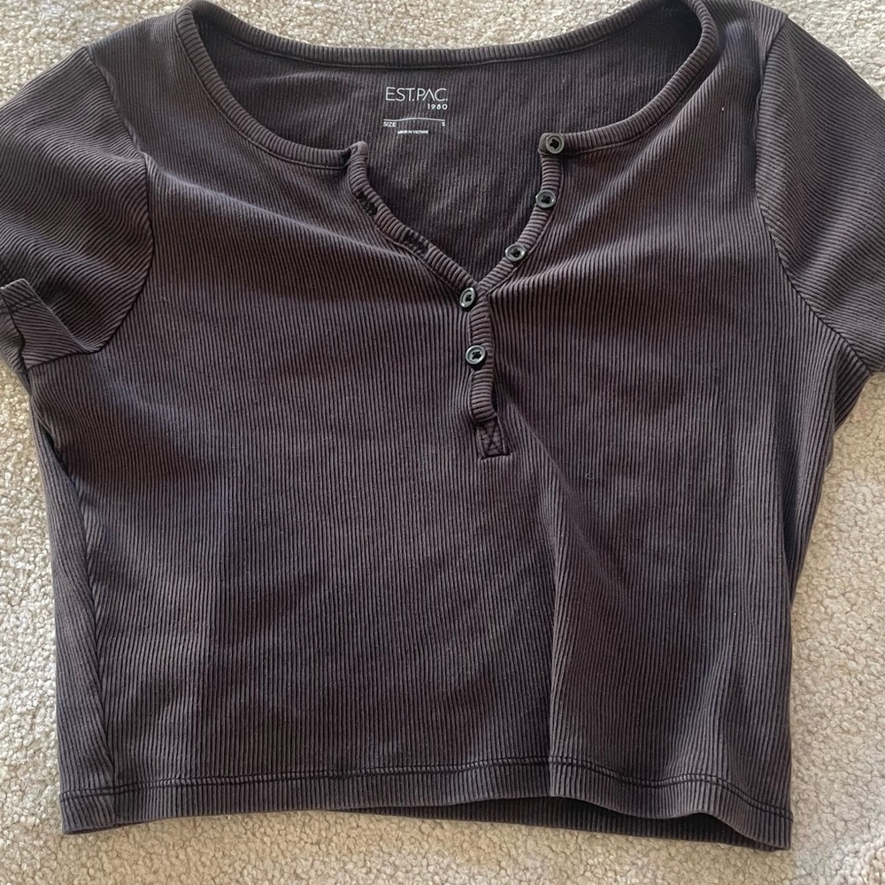 NWOT: PacSun Grey Crop Top - S